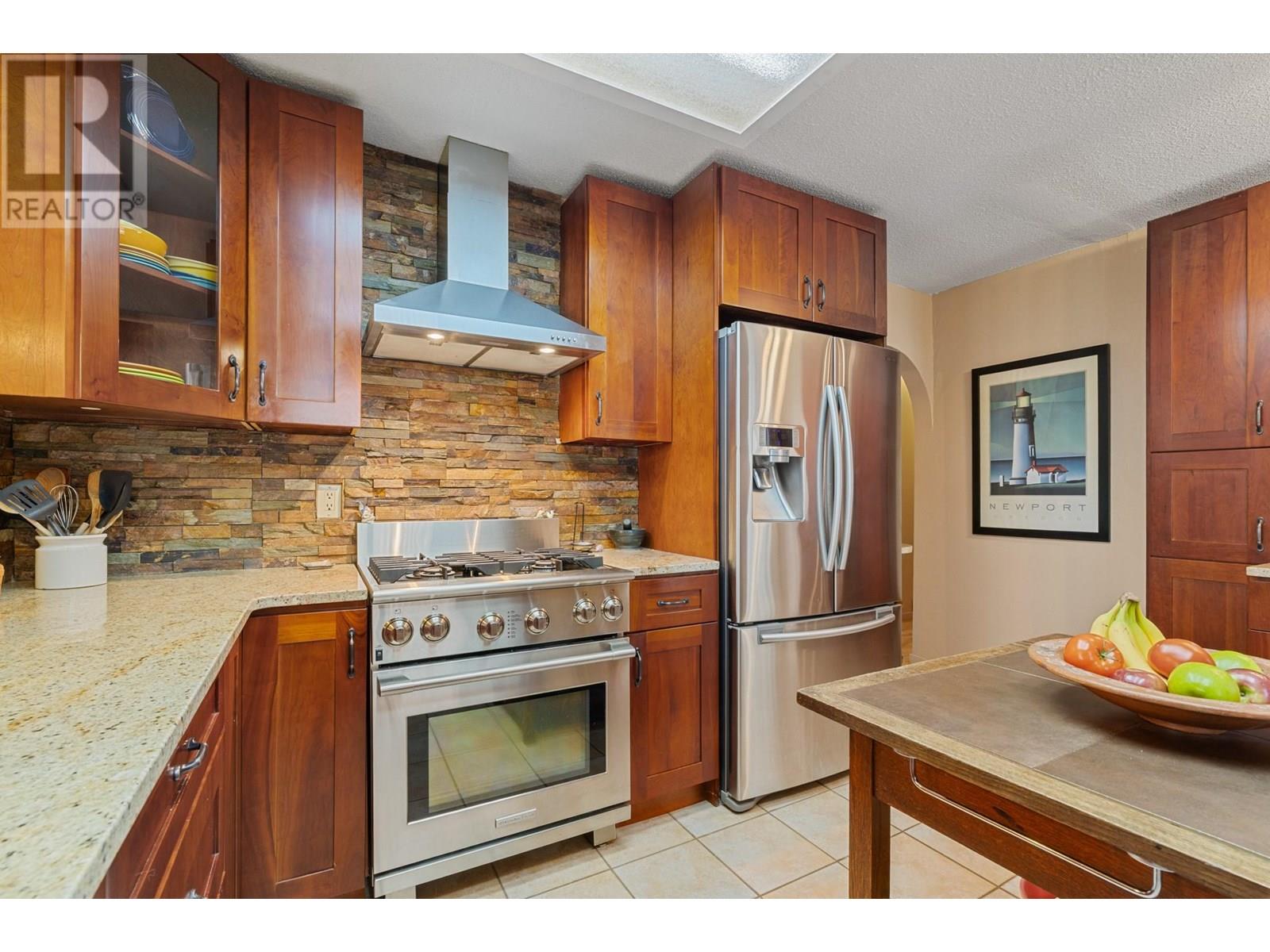 Photo 13 of 48 Caramillo Road, Kelowna BC