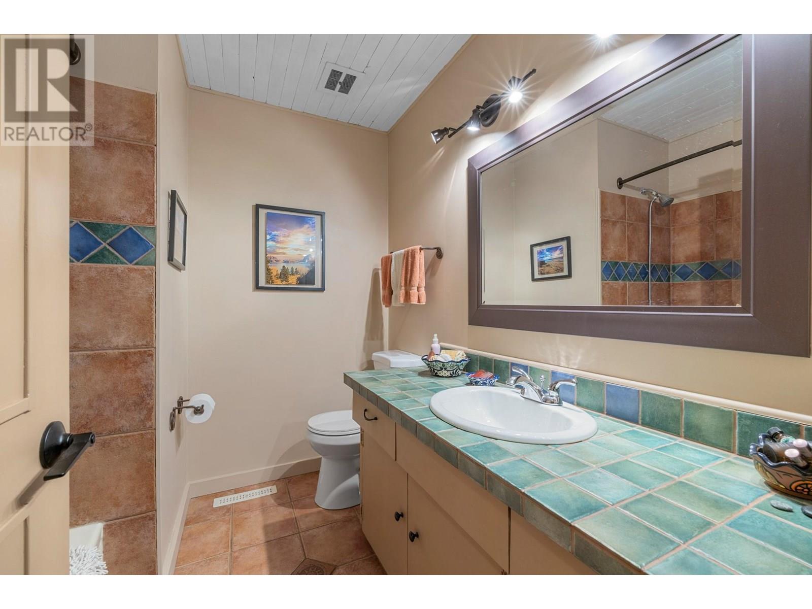 Photo 3 of 48 Caramillo Road, Kelowna BC