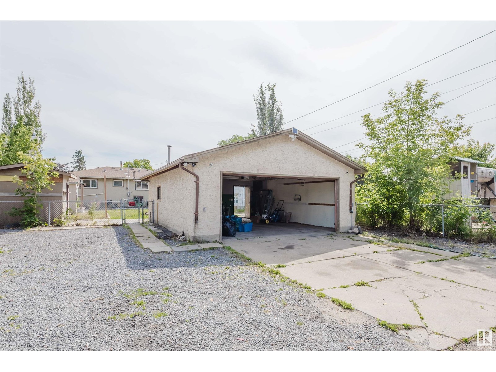 Photo 36 of 10926 153 St Nw, Edmonton AB