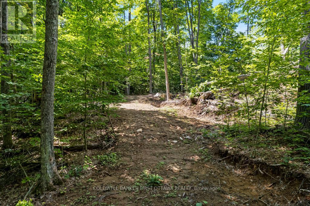 Photo 2 of 000 Palmerston Lake, Frontenac ON