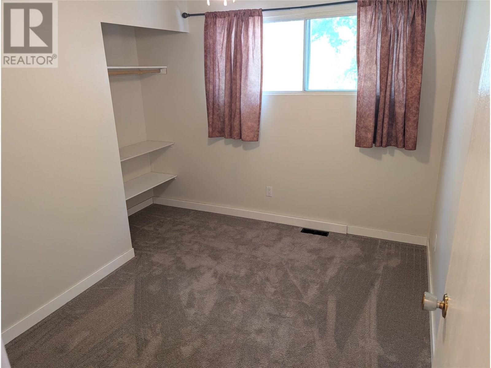 Photo 21 of 1087 Monterey Court, Kelowna BC