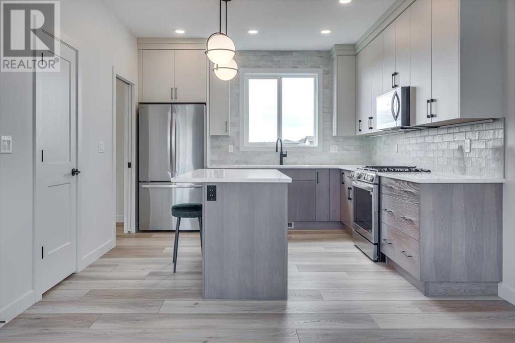 Photo 11 of 439 Townsend Street, Red Deer AB