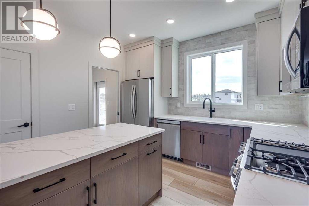 Photo 13 of 439 Townsend Street, Red Deer AB