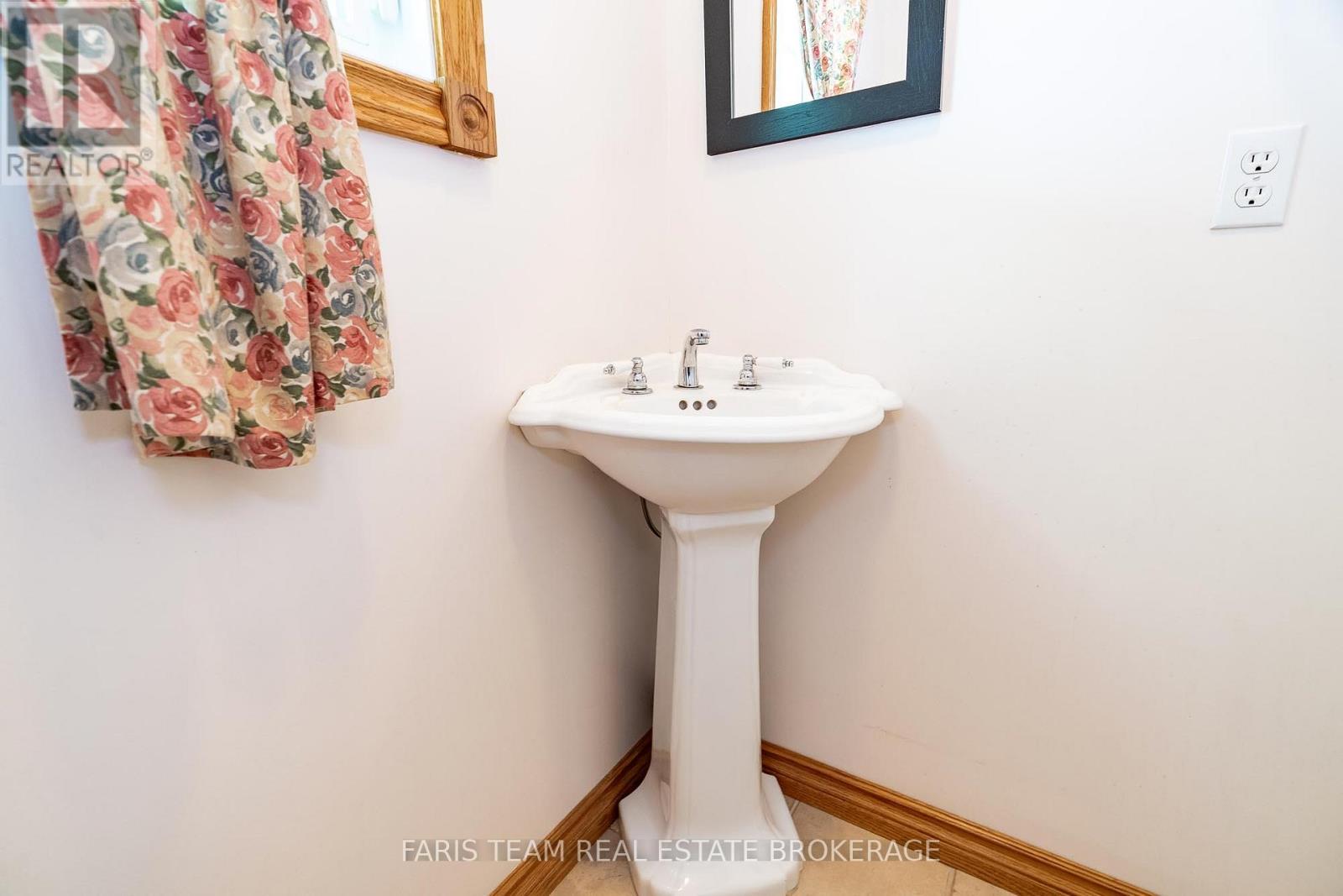 Photo 41 of 1187 French Road, Tay ON