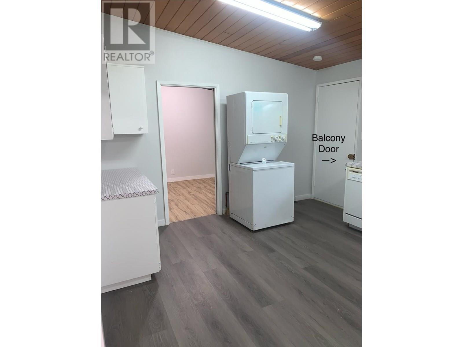 Photo 15 of 12079 Glenhurst Street, Maple Ridge BC
