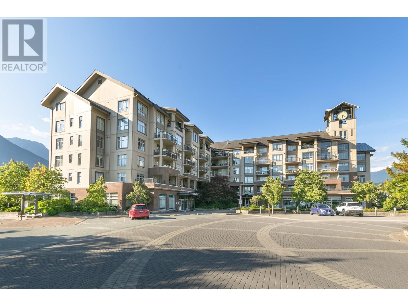 Photo 30 of 401 1211 Village Green Way, Squamish BC