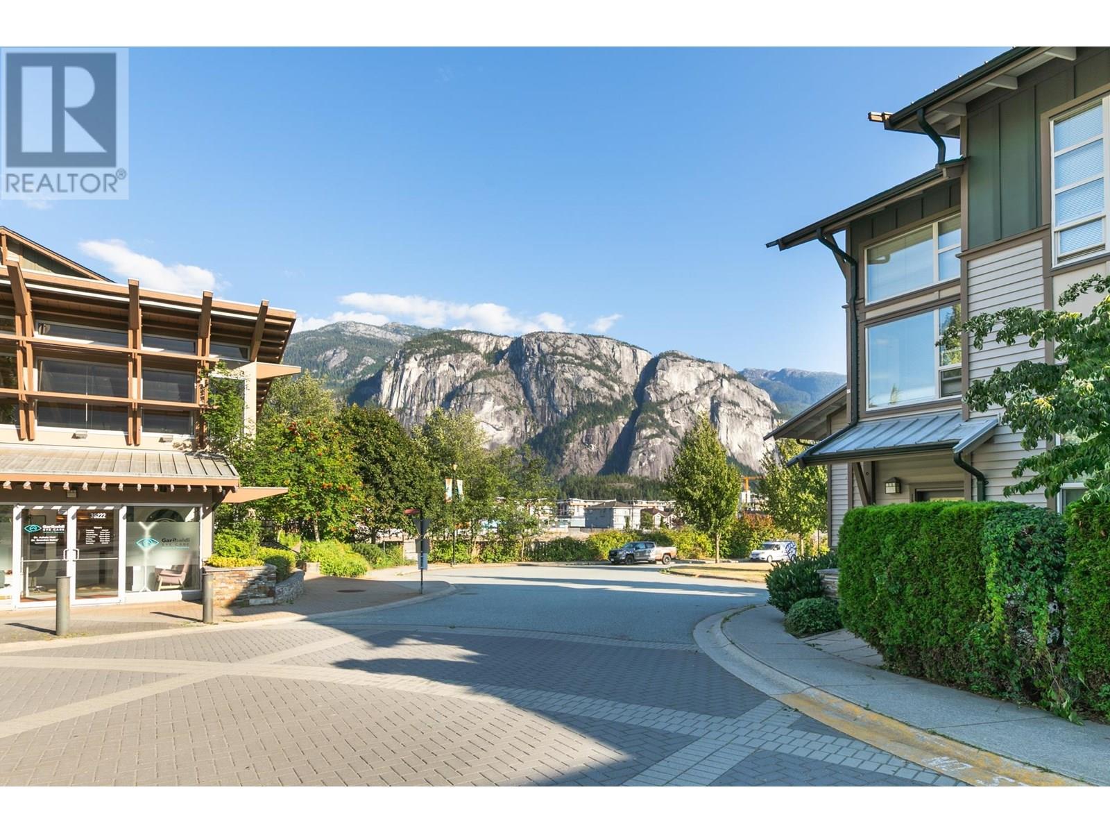 Photo 31 of 401 1211 Village Green Way, Squamish BC