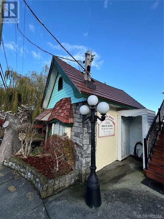  9847 Willow Street, Chemainus