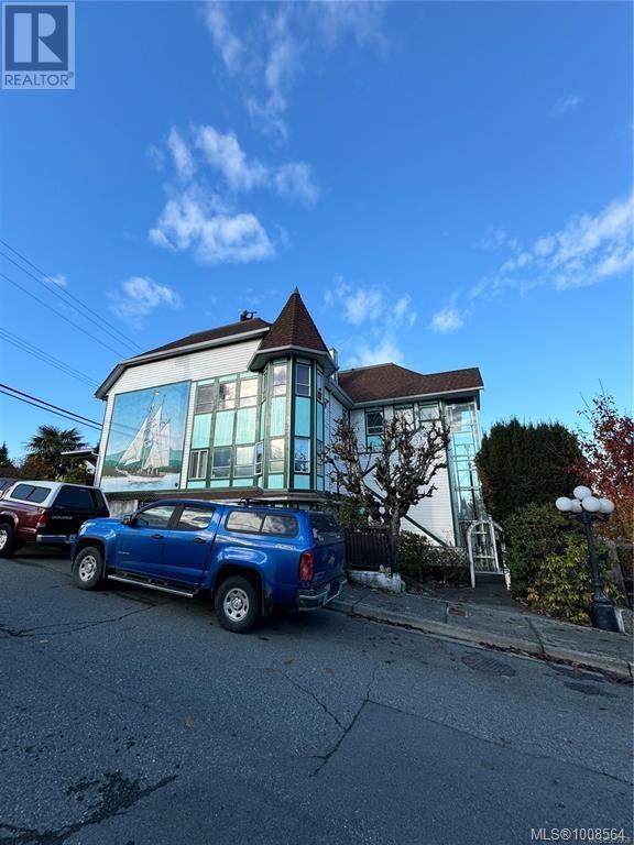  9847 Willow Street, Chemainus
