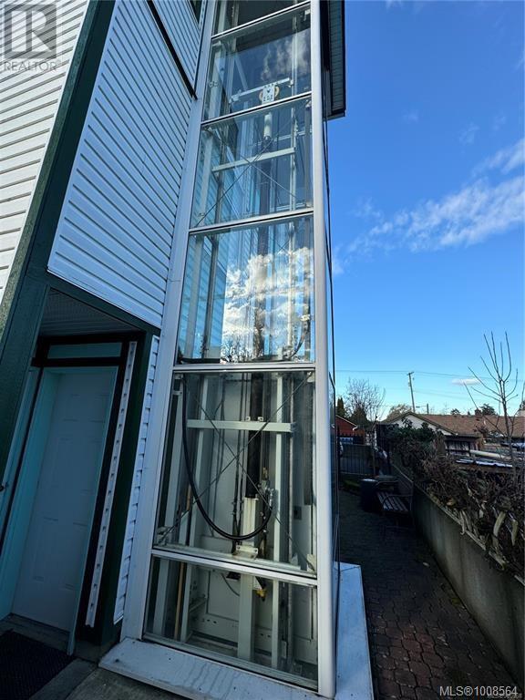  9847 Willow Street, Chemainus