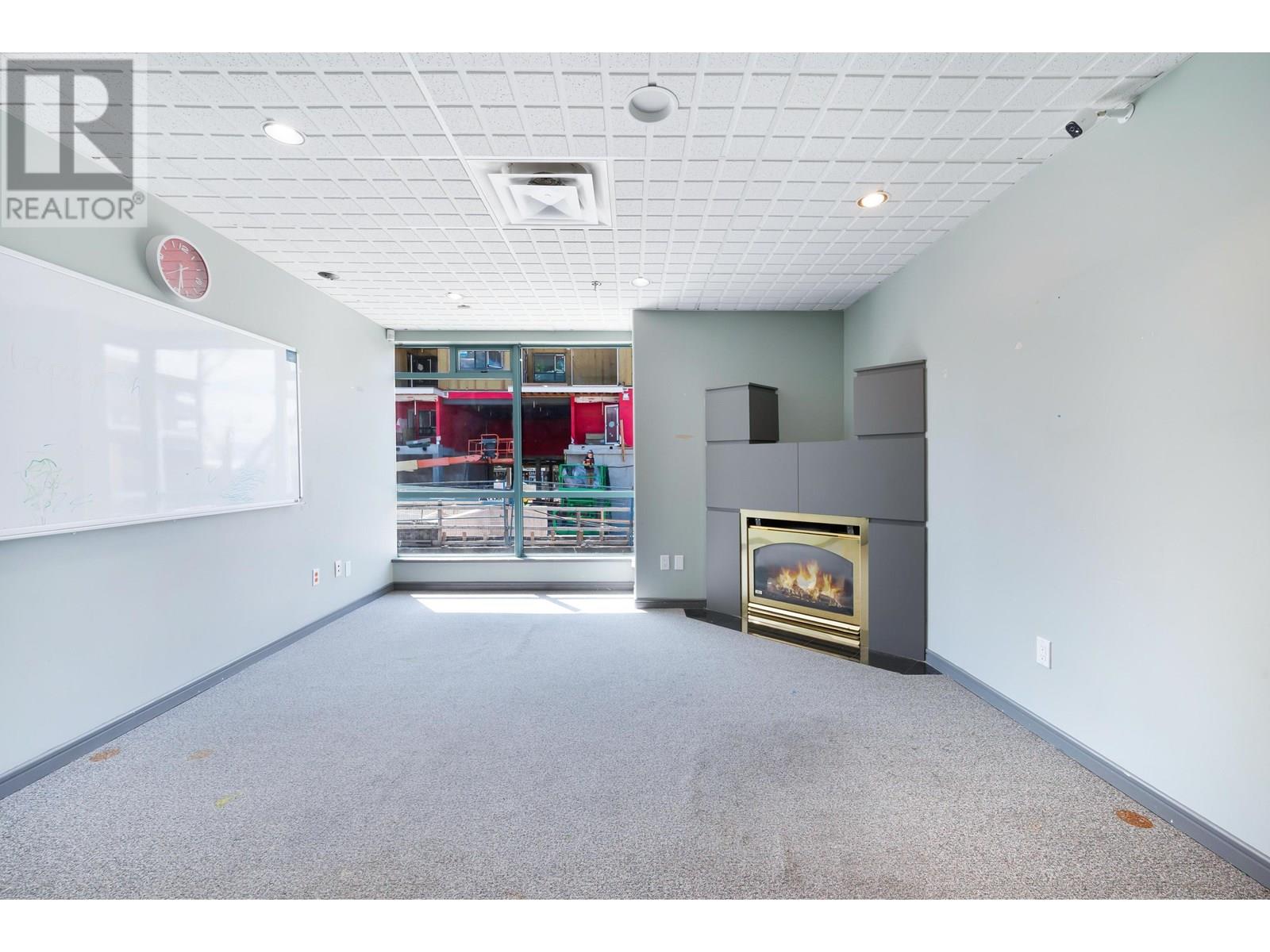 Office for Sale in North Vancouver – 2 11680 LLOYD AVENUE, North Vancouver - Image 13