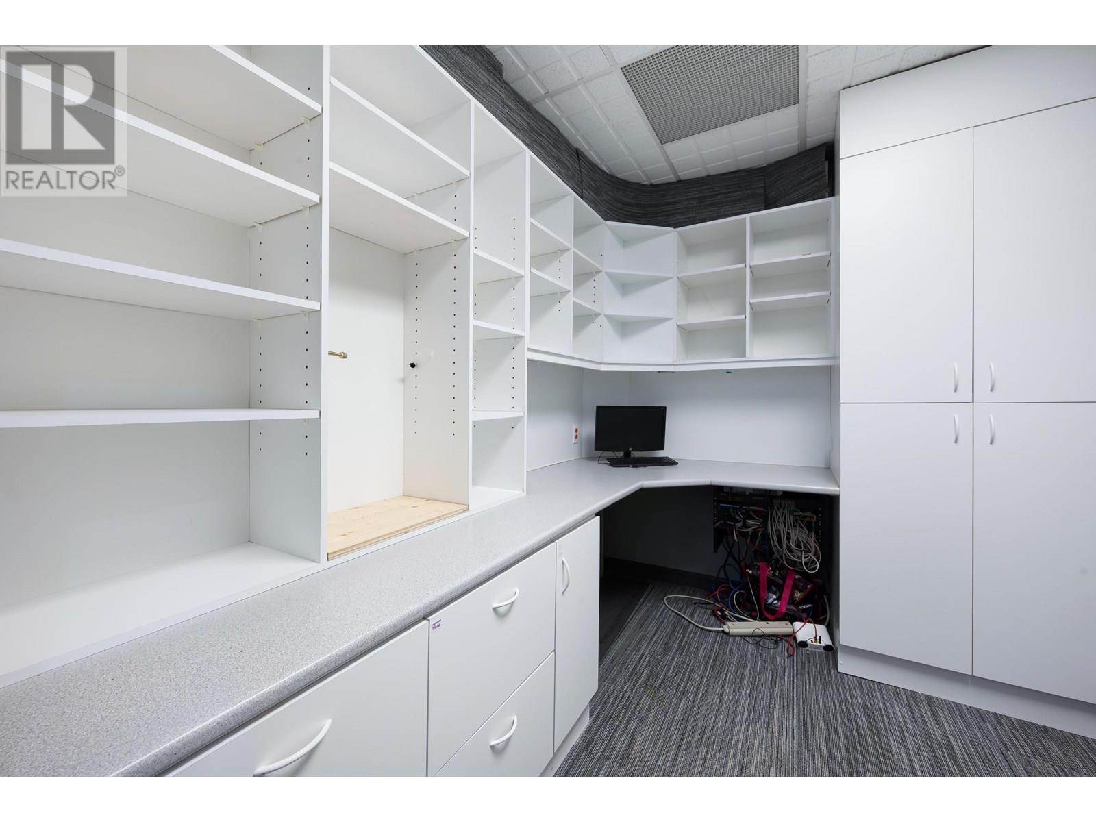Office for Sale in North Vancouver – 2 11680 LLOYD AVENUE, North Vancouver - Image 18