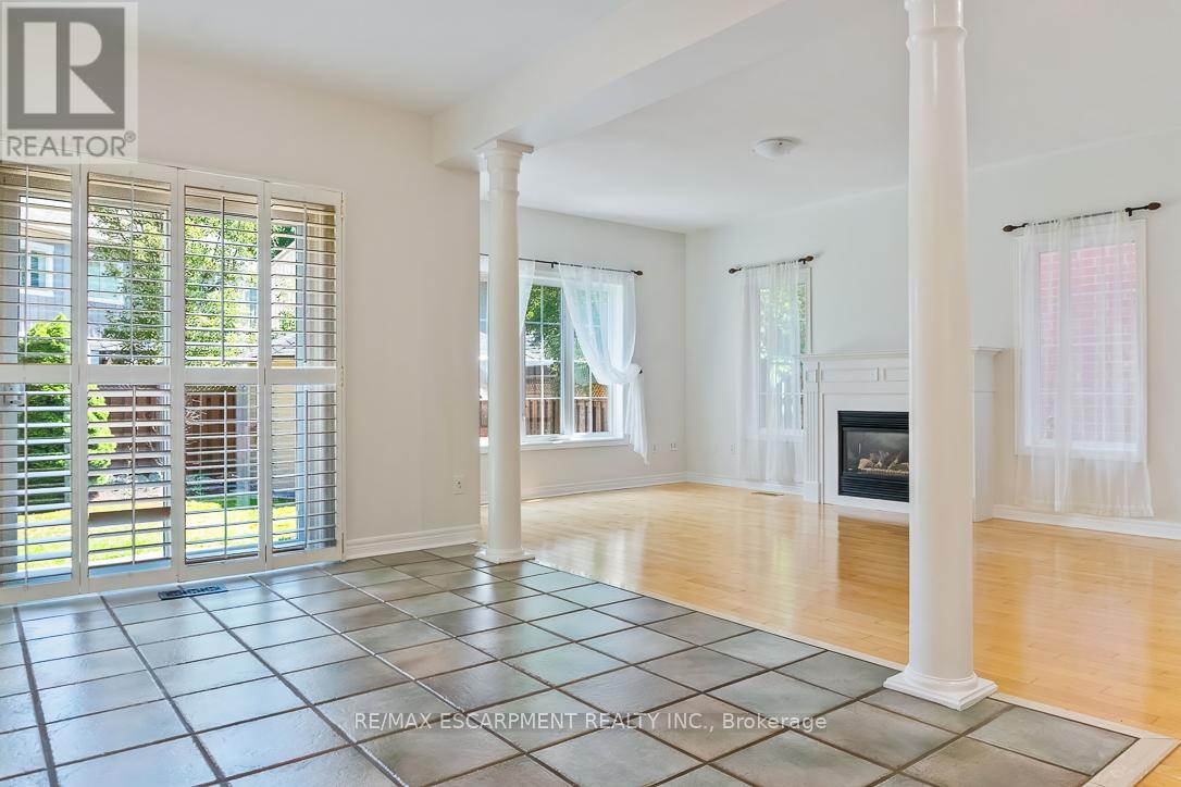 Photo 23 of 1146 Upper River Court, Mississauga ON