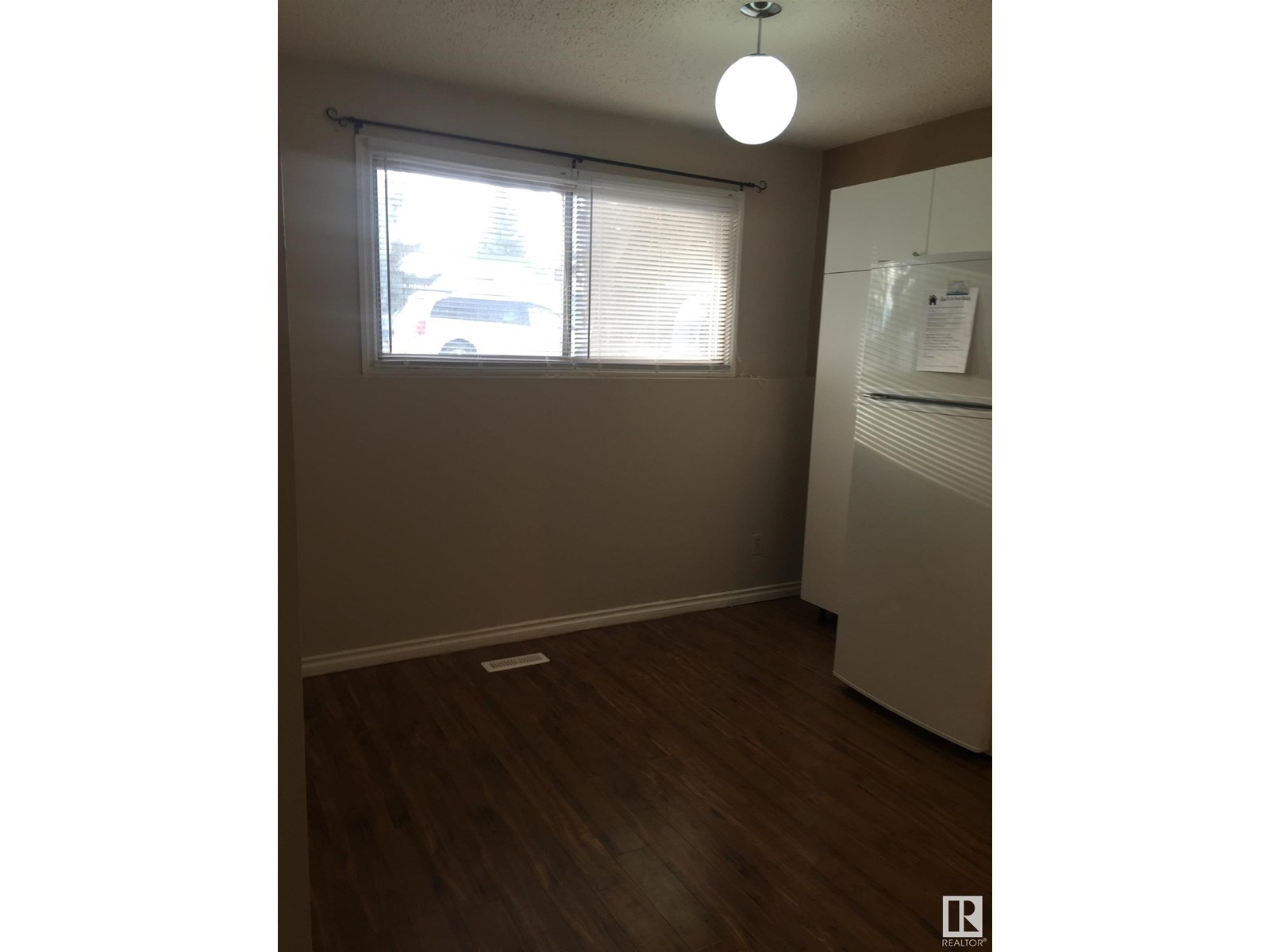 Photo 18 of 6706 19 Av Nw, Edmonton AB