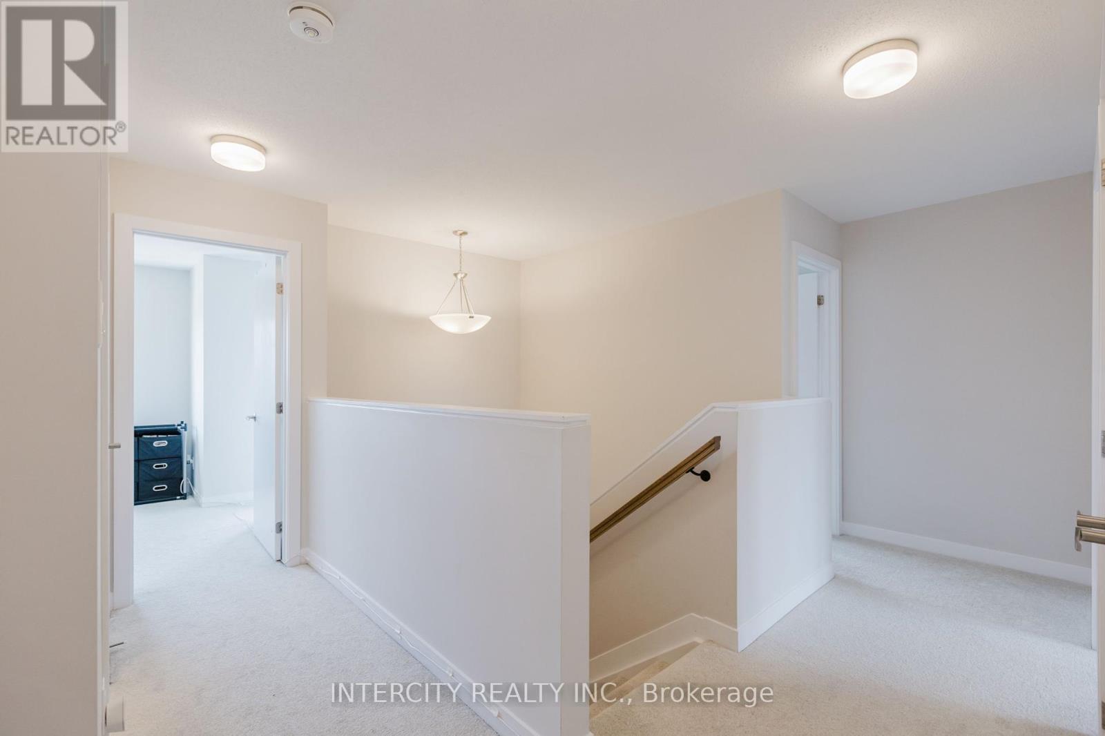 Photo 3 of 187 Conservancy Drive, Ottawa ON