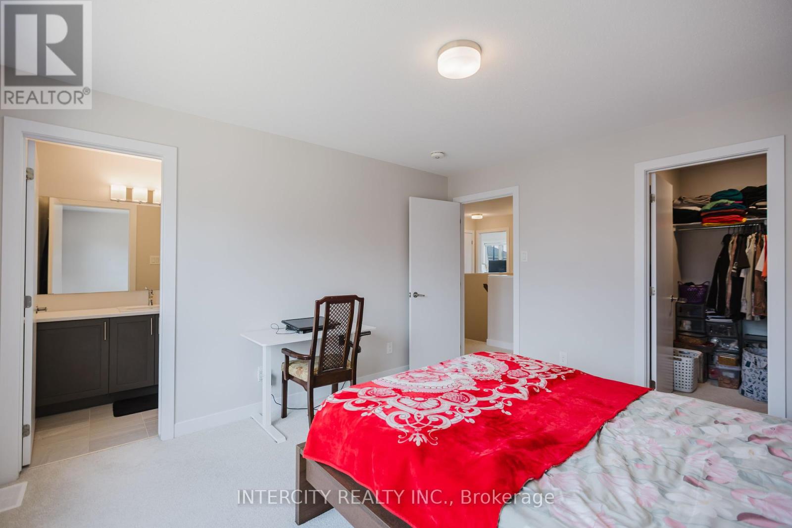 Photo 22 of 187 Conservancy Drive, Ottawa ON