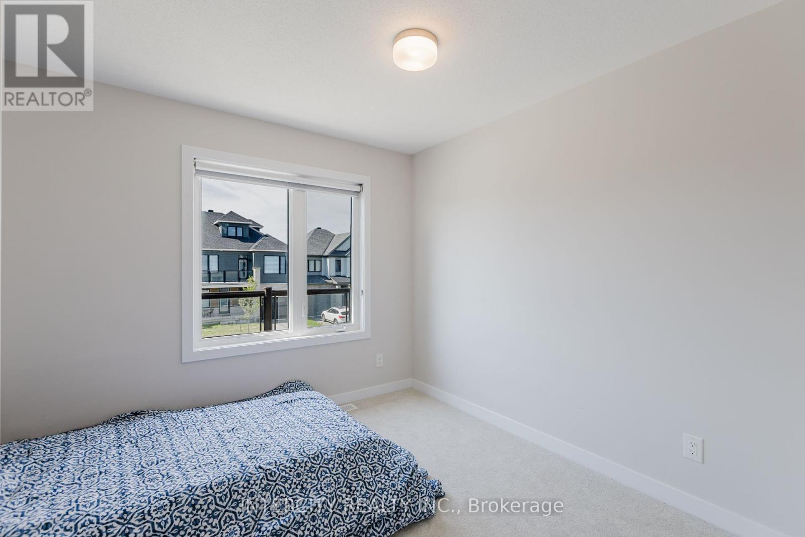 Photo 25 of 187 Conservancy Drive, Ottawa ON