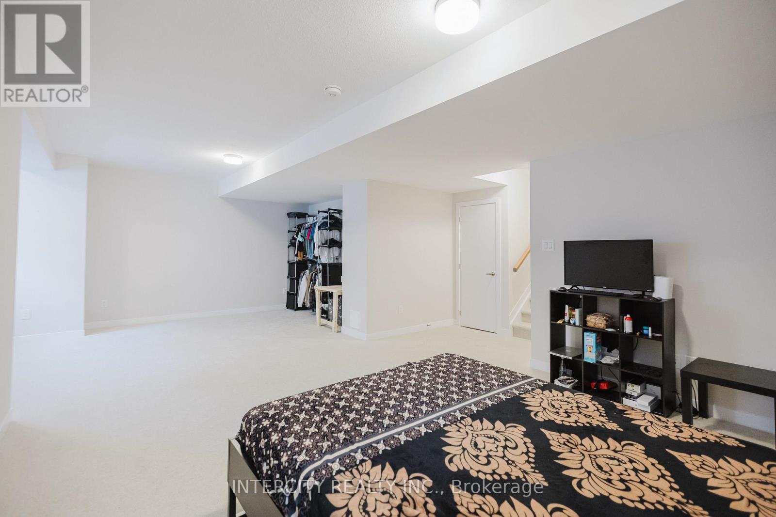 Photo 30 of 187 Conservancy Drive, Ottawa ON
