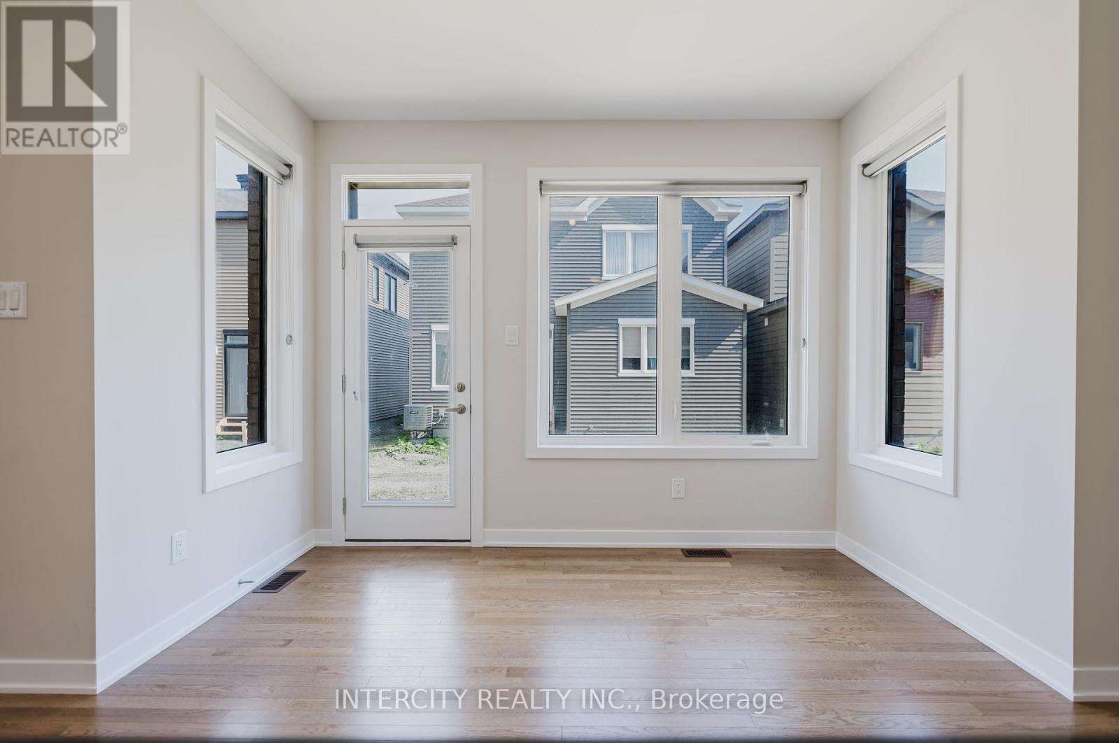 Photo 13 of 187 Conservancy Drive, Ottawa ON