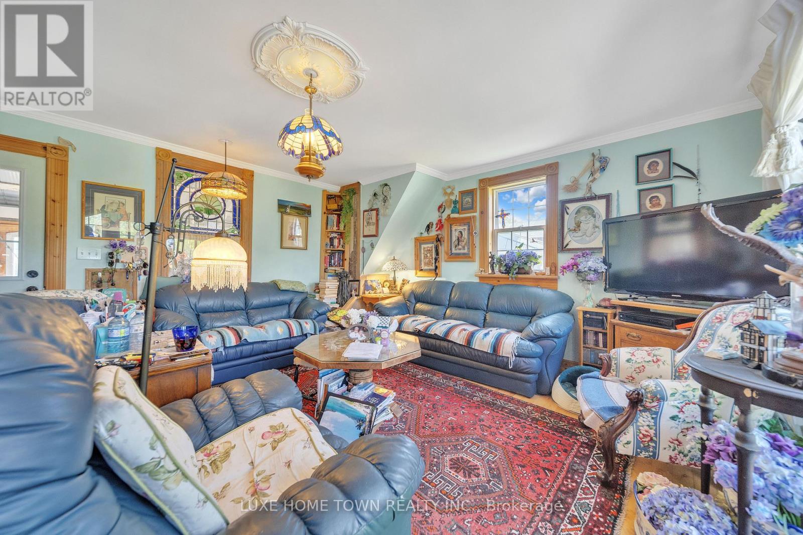 Photo 21 of 402 Lambton Street E, West Grey ON
