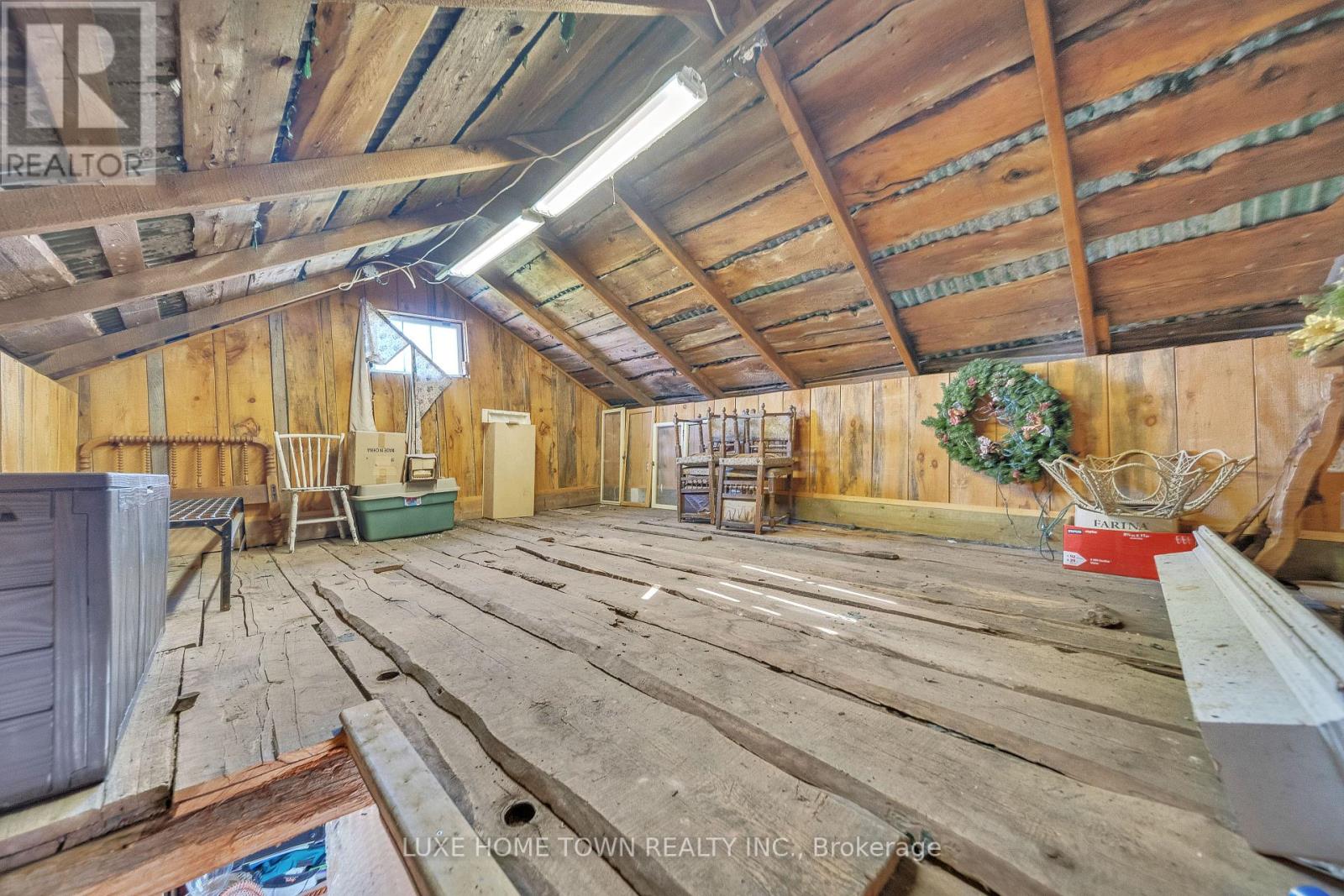 Photo 43 of 402 Lambton Street E, West Grey ON