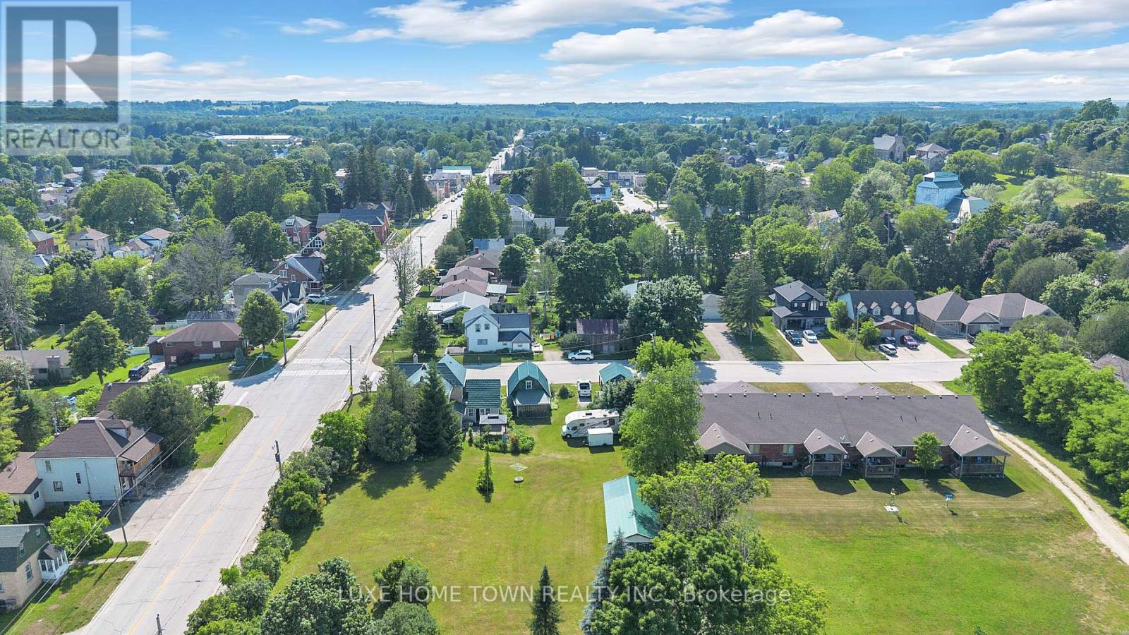 Photo 47 of 402 Lambton Street E, West Grey ON