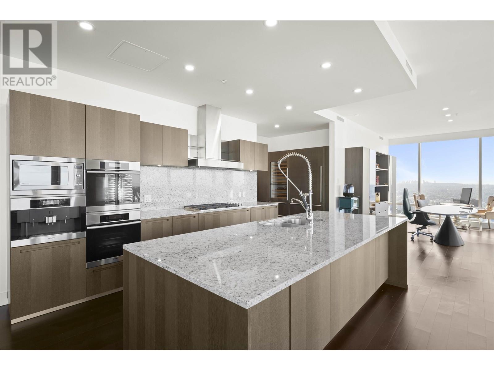 Photo 19 of 5704 1128 W Georgia Street, Vancouver BC