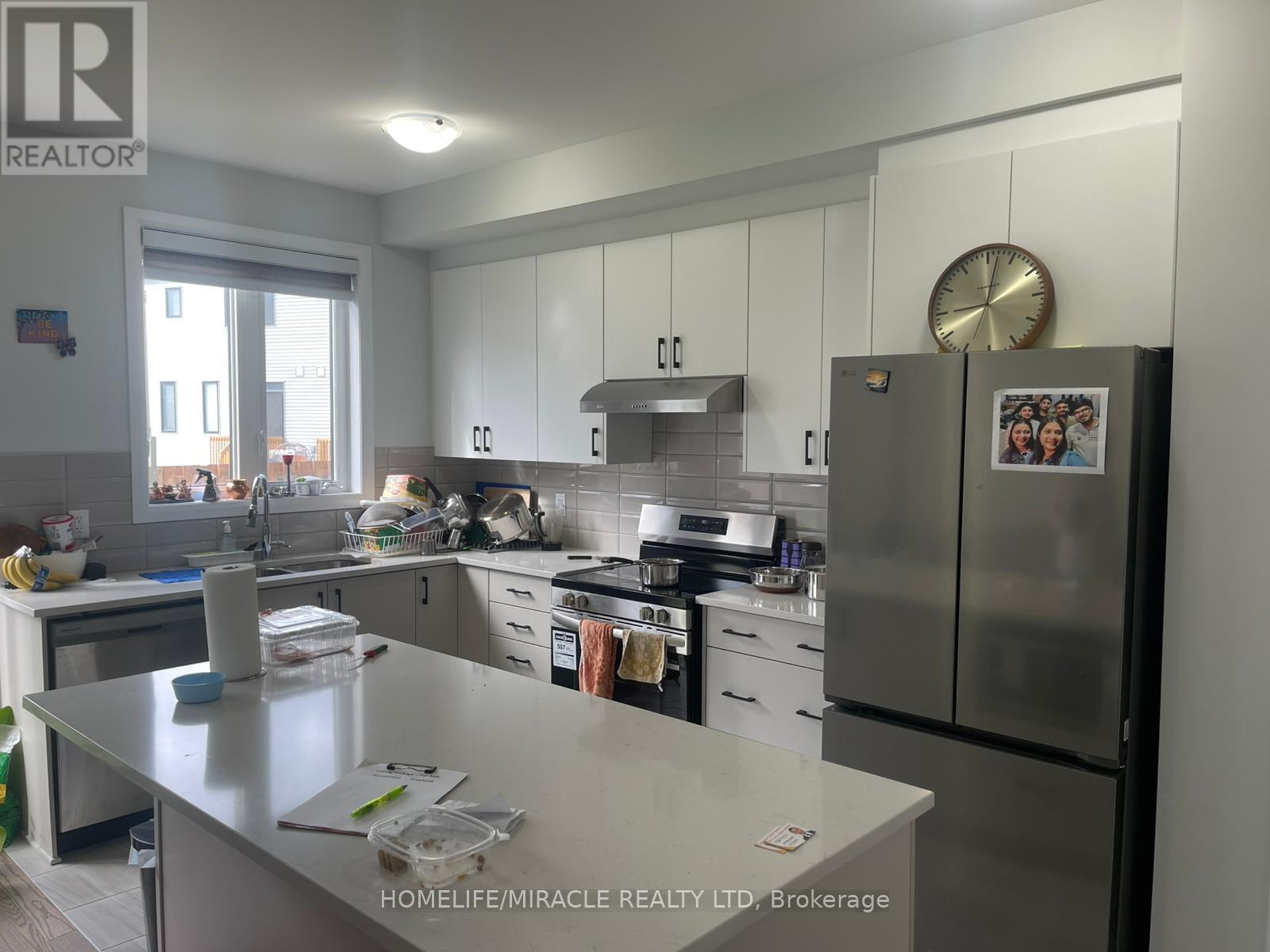 Photo 1 of 755 Fairline Row, Ottawa ON