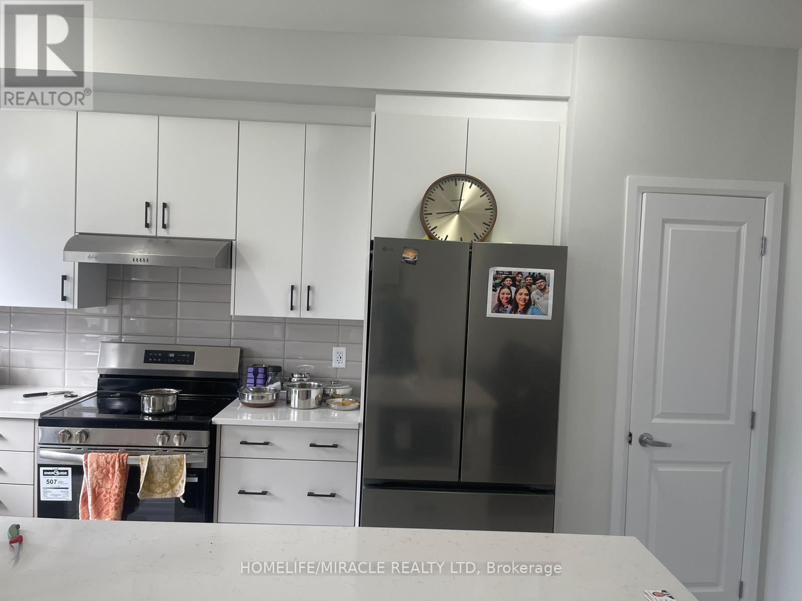 Photo 21 of 755 Fairline Row, Ottawa ON