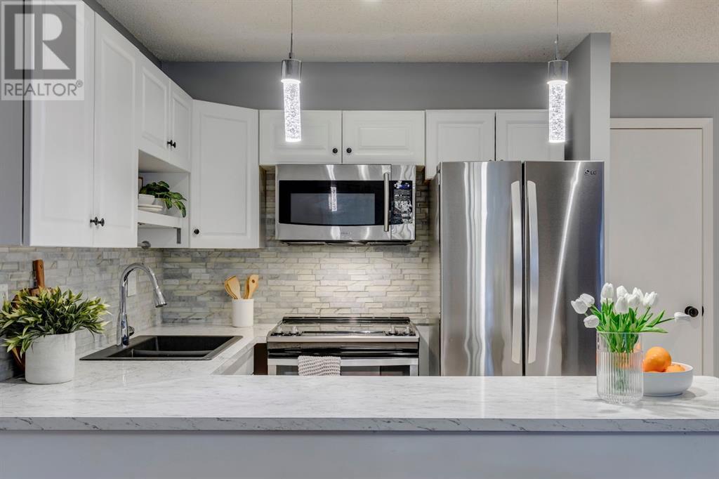 Single Family House for Sale in   Brookpark Boulevard SW Braeside Calgary 