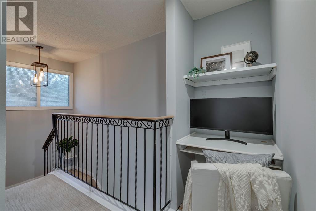 Single Family House for Sale in   Brookpark Boulevard SW Braeside Calgary 