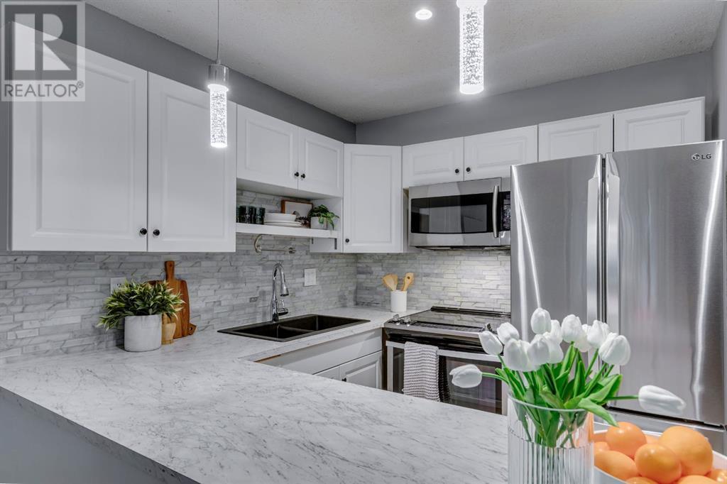 Single Family House for Sale in   Brookpark Boulevard SW Braeside Calgary 