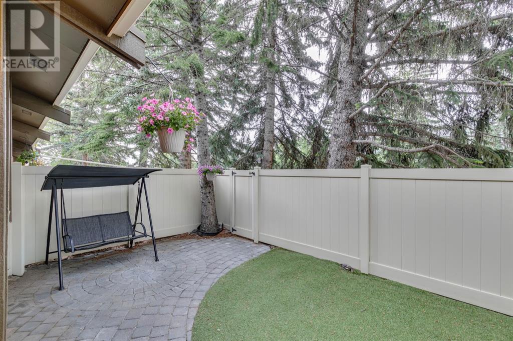 Single Family House for Sale in   Brookpark Boulevard SW Braeside Calgary 