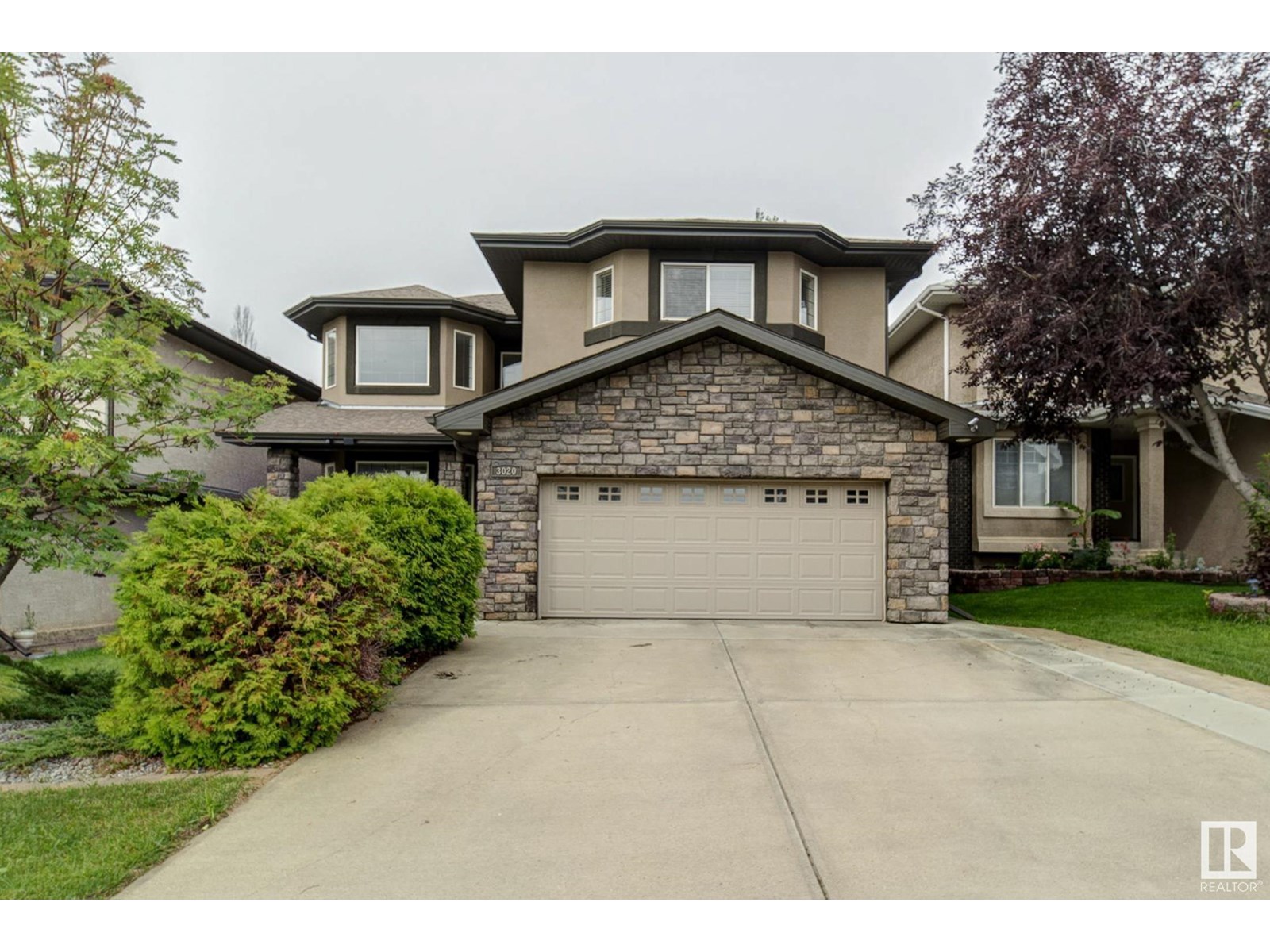 Photo 1 of 3020 Macneil Wy Nw, Edmonton AB