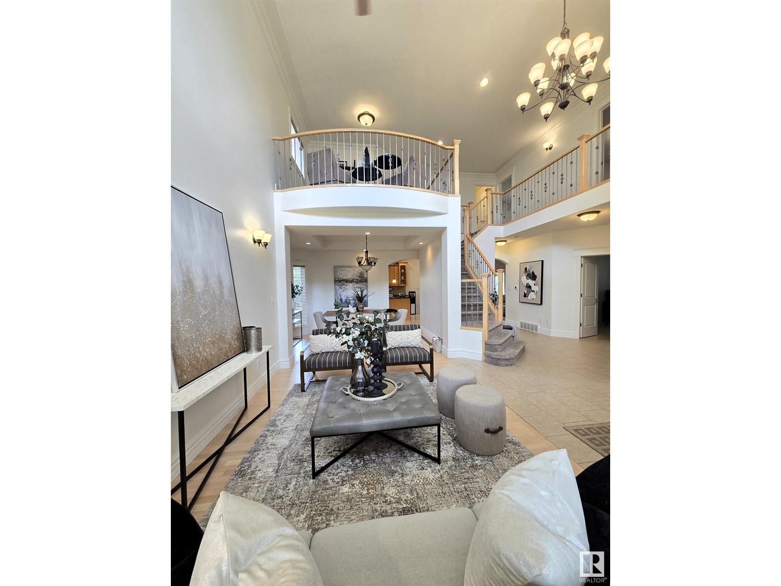 Photo 8 of 3020 Macneil Wy Nw, Edmonton AB