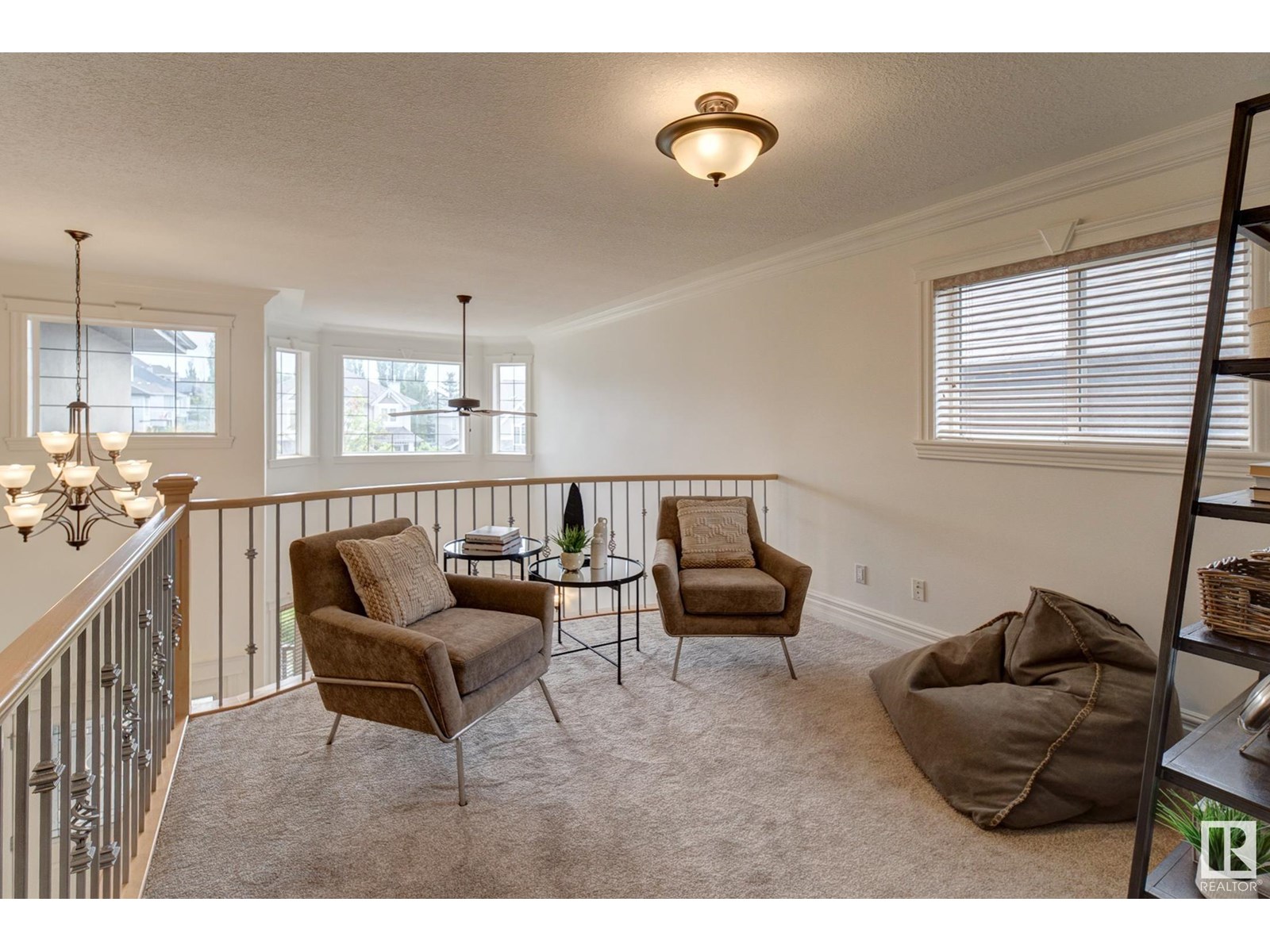 Photo 34 of 3020 Macneil Wy Nw, Edmonton AB