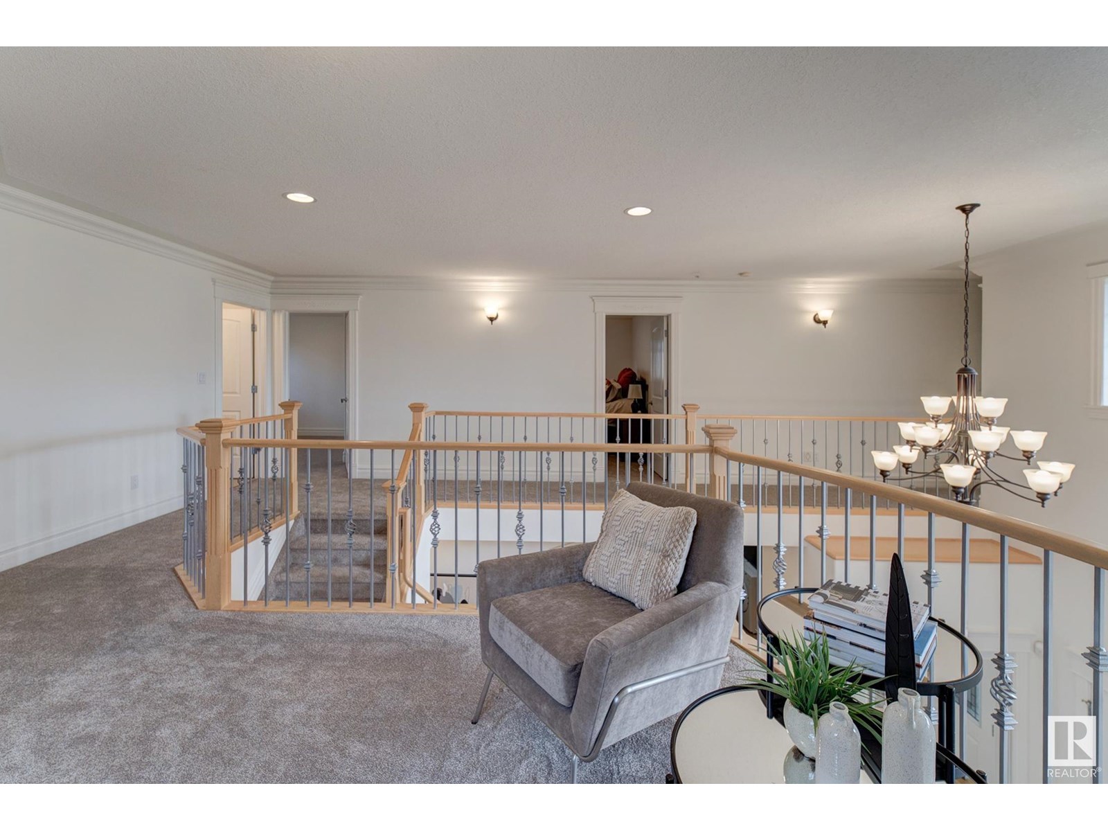 Photo 38 of 3020 Macneil Wy Nw, Edmonton AB