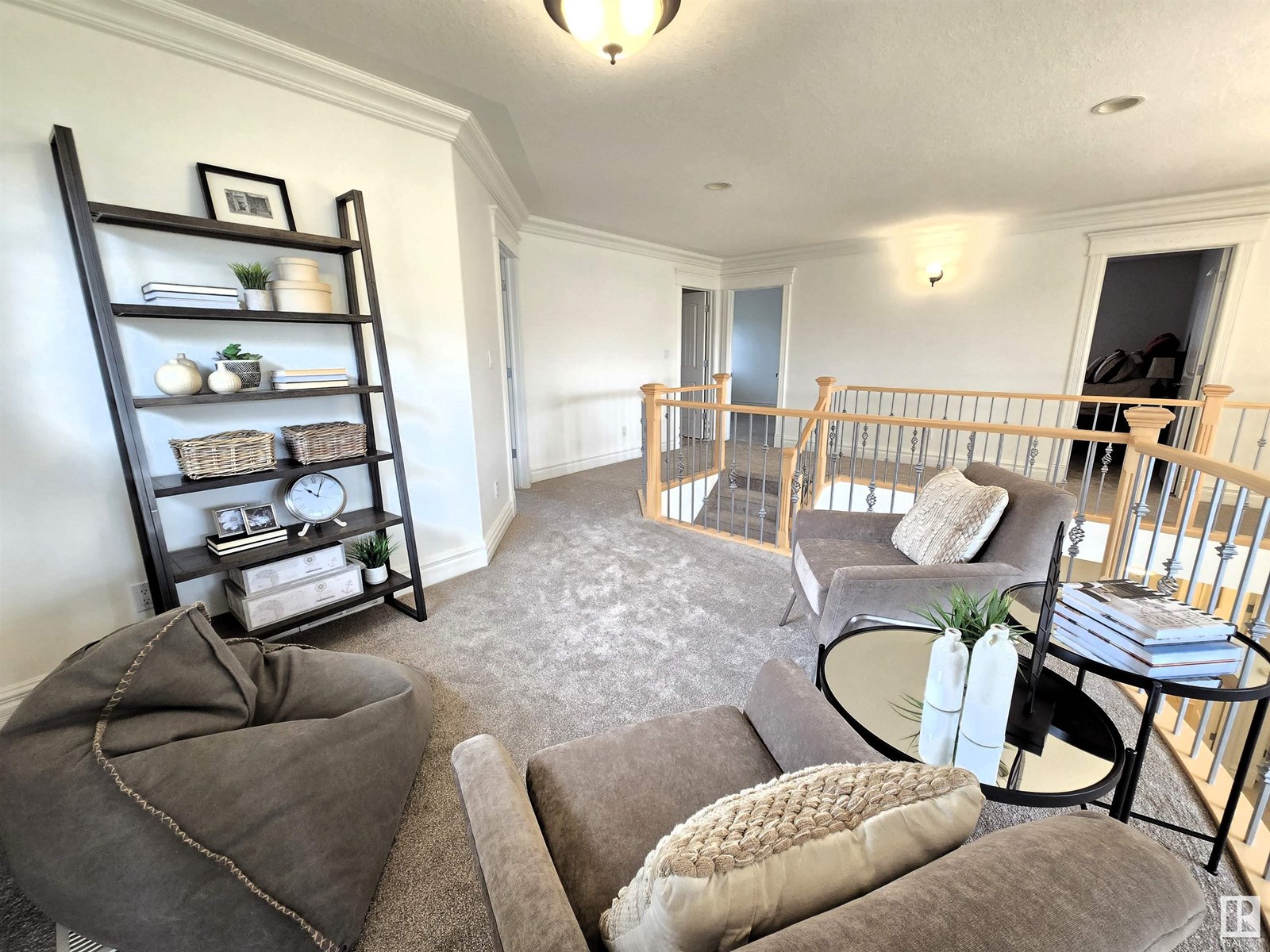 Photo 36 of 3020 Macneil Wy Nw, Edmonton AB