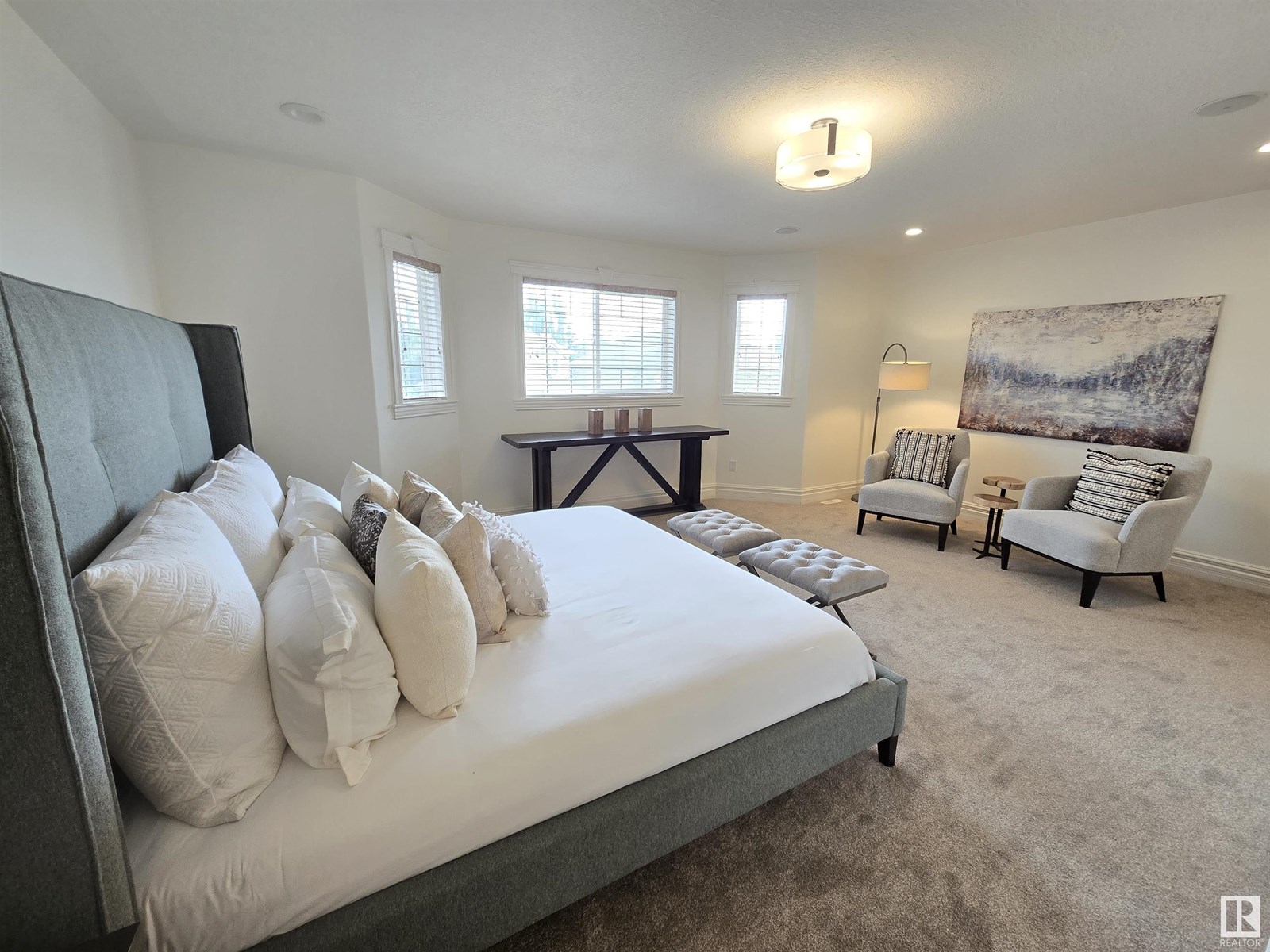 Photo 43 of 3020 Macneil Wy Nw, Edmonton AB