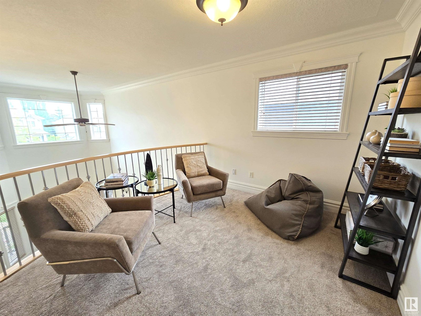 Photo 37 of 3020 Macneil Wy Nw, Edmonton AB