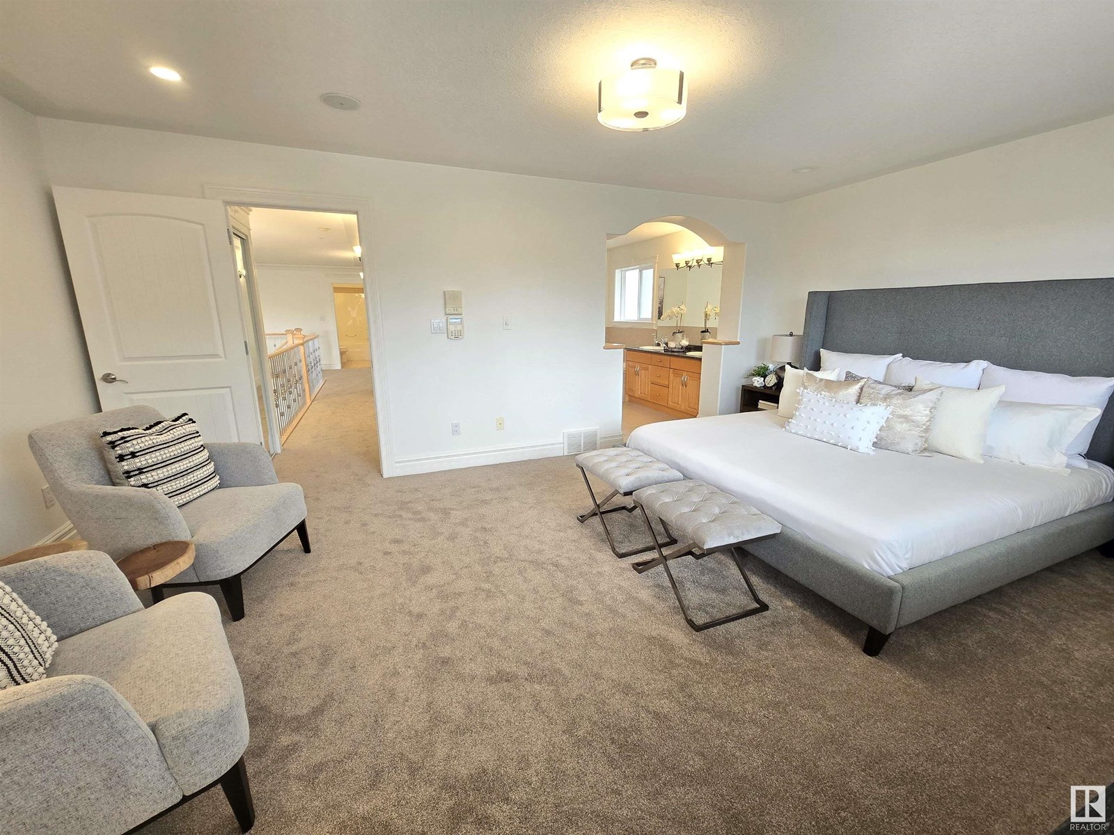Photo 41 of 3020 Macneil Wy Nw, Edmonton AB