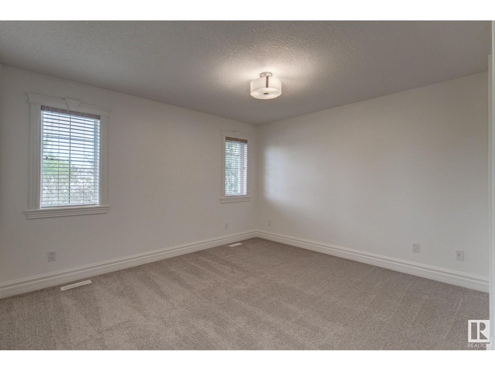 Photo 54 of 3020 Macneil Wy Nw, Edmonton AB