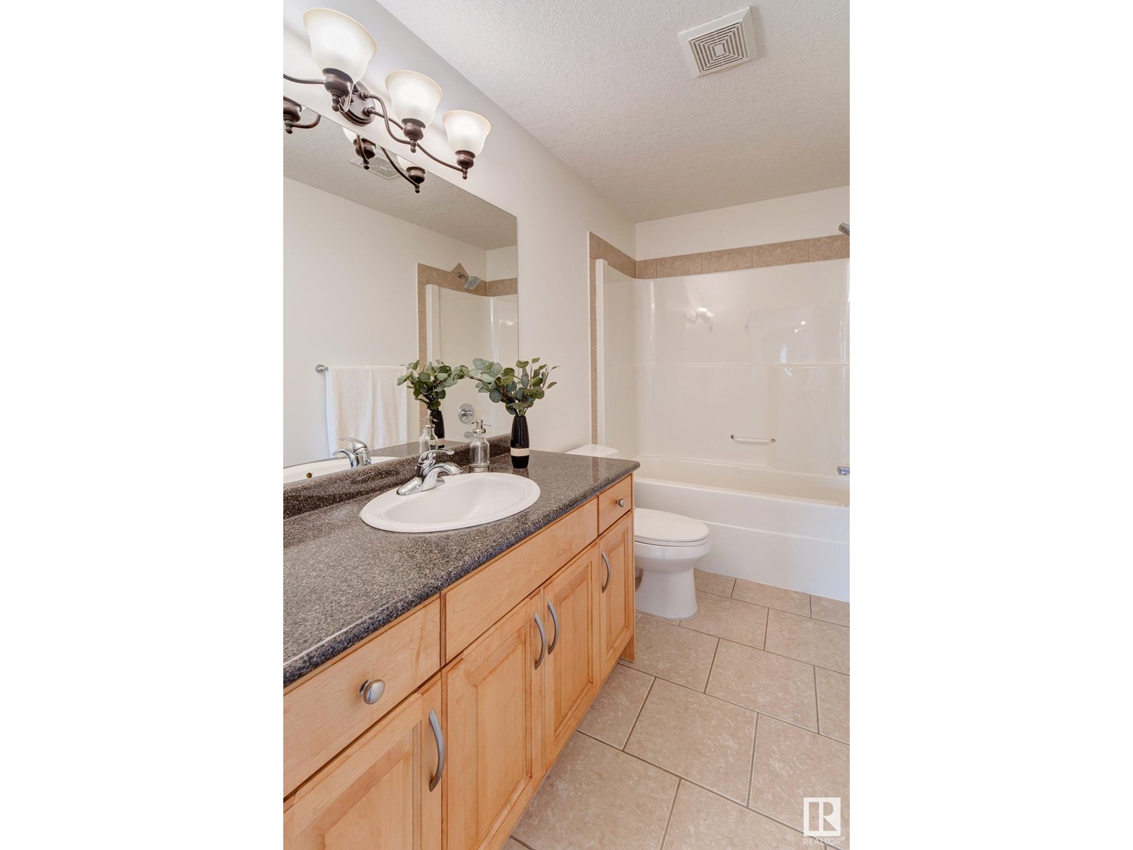 Photo 58 of 3020 Macneil Wy Nw, Edmonton AB