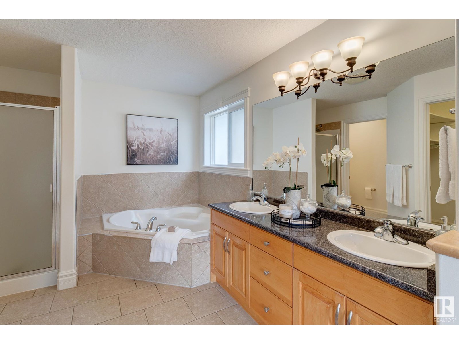 Photo 46 of 3020 Macneil Wy Nw, Edmonton AB