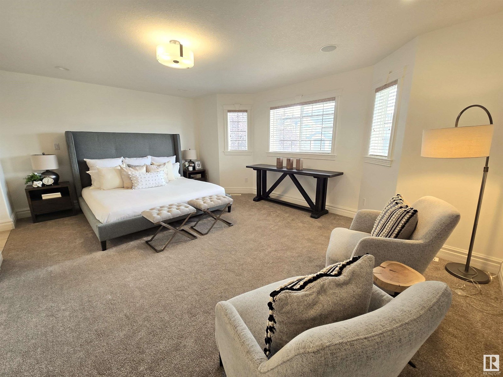 Photo 40 of 3020 Macneil Wy Nw, Edmonton AB