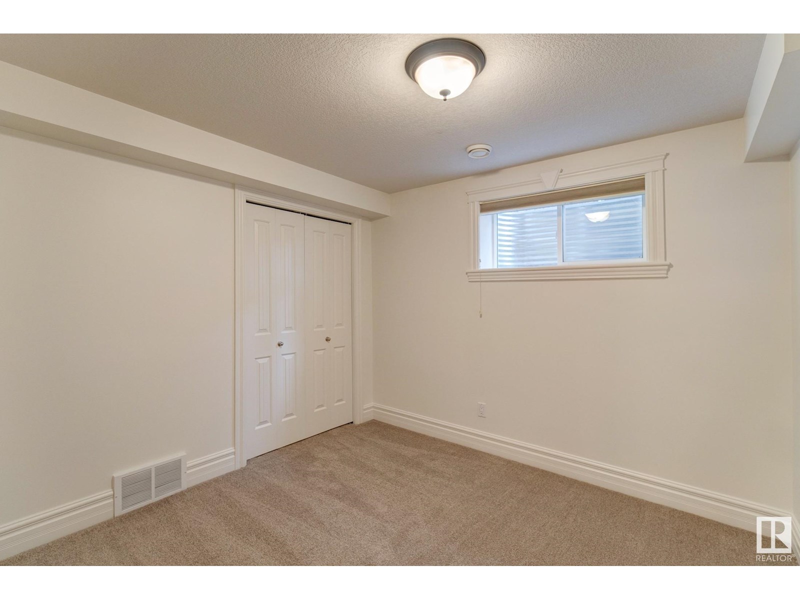Photo 68 of 3020 Macneil Wy Nw, Edmonton AB
