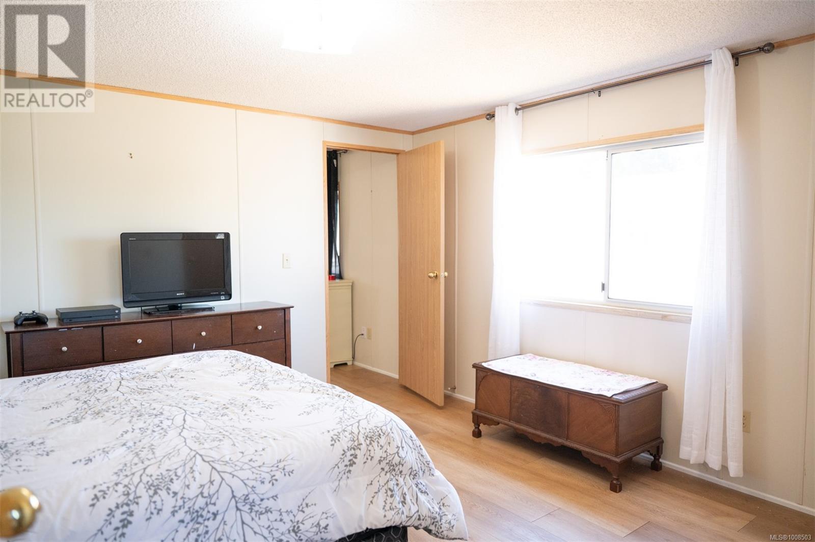 Photo 9 of 32 450 Stanford Ave E, Parksville BC