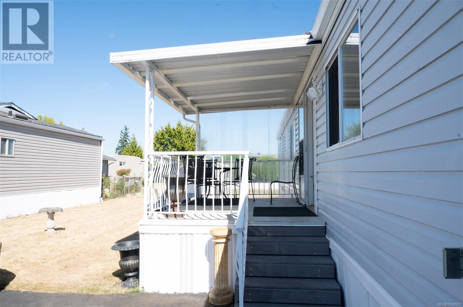 Photo 20 of 32 450 Stanford Ave E, Parksville BC
