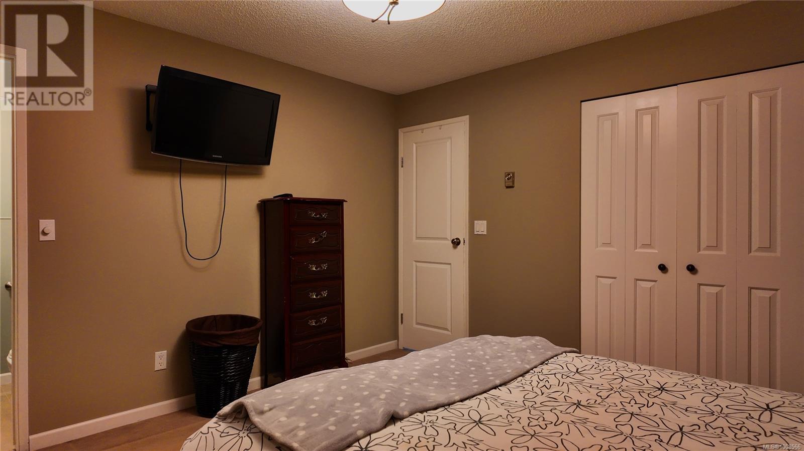 3000 Country Close, Campbell River