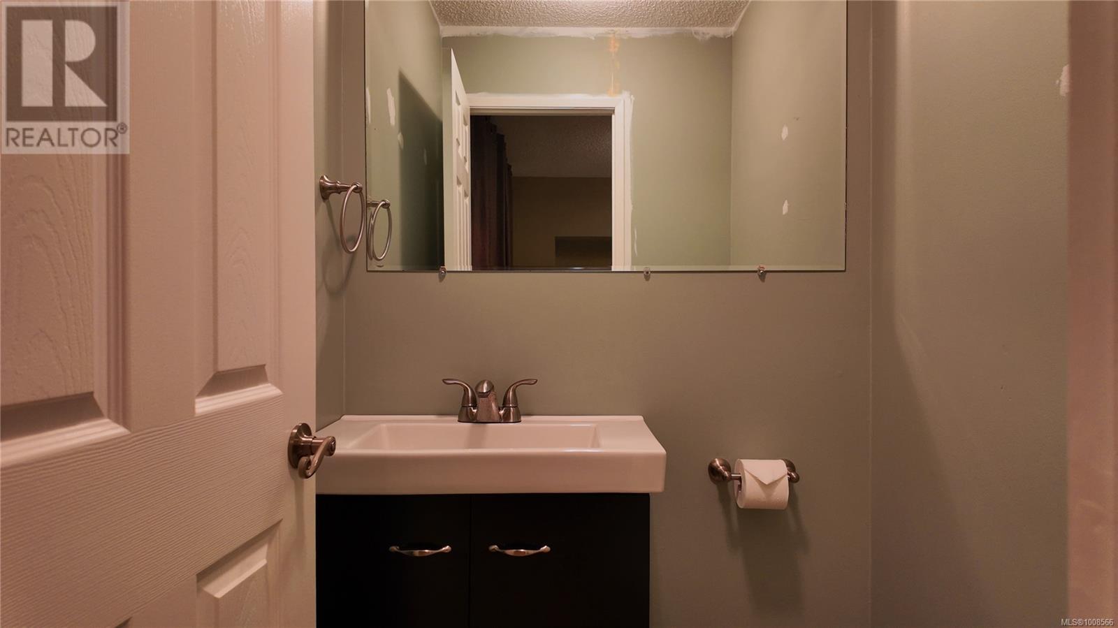 3000 Country Close, Campbell River